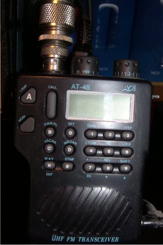 'vergrssern' - UHF FM Transceiver 'AT-48'